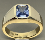 Bild: Gold Ring 750/000 18 KT Saphir